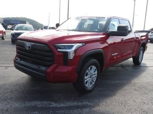 Used 2022 Toyota Tundra SR5 image 3