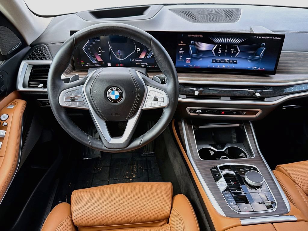 Used 2024 BMW X7 xDrive40i AWD/4WD image 23