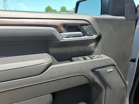 New 2026 GMC Sierra 1500 SLT w/ SLT Premium Plus Package AWD/4WD image 14