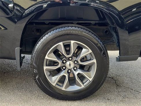 Used 2022 Chevrolet Silverado 1500 LT image 31