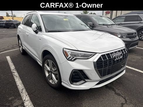 Used 2023 Audi Q3 2.0T Premium Plus w/ Premium Plus Package AWD/4WD image 2