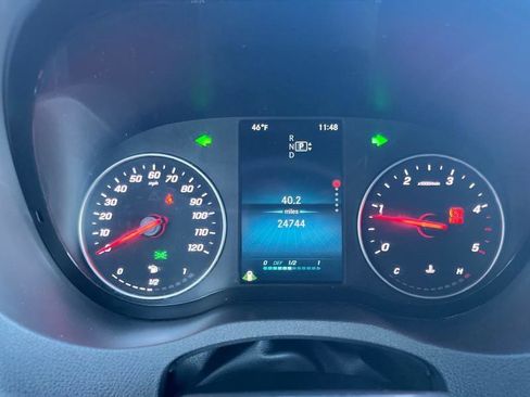 Used 2023 Mercedes-Benz Sprinter 2500 image 30