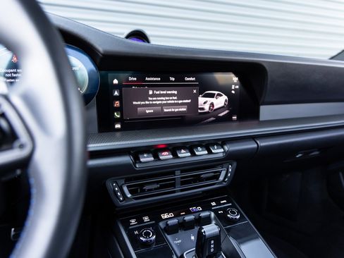 Certified 2022 Porsche 911 Carrera 4 GTS image 16