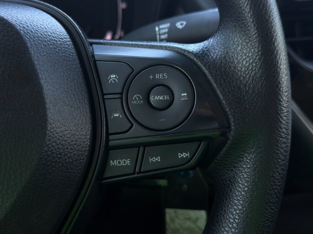 Used 2026 Toyota Corolla LE FWD image 25