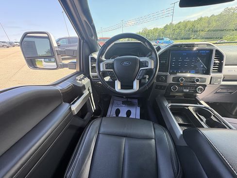 Used 2022 Ford F250 Lariat AWD/4WD image 22