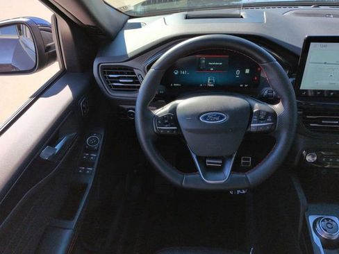 Certified 2023 Ford Escape ST-Line Elite w/ Premium Technology Package image 16