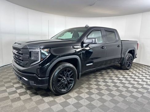 Used 2024 GMC Sierra 1500 Elevation w/ Preferred Package image 7