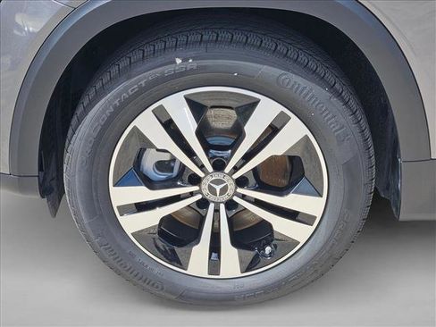 Used 2026 Mercedes-Benz GLB 250 image 22