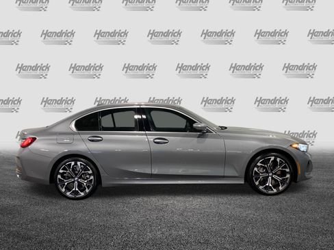 Certified 2025 BMW 330i Sedan w/ Convenience Package RWD image 9