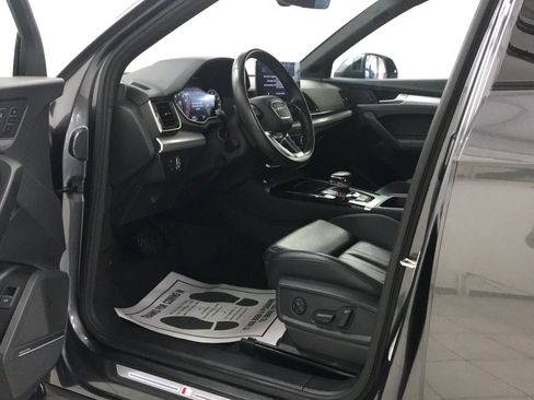 Used 2023 Audi Q5 2.0T Premium Plus w/ Premium Plus Package AWD/4WD image 9