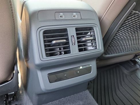 Certified 2025 Audi Q5 Premium w/ Convenience Package AWD/4WD image 15