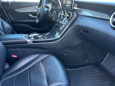 Used 2016 Mercedes-Benz C 300 4MATIC Sedan image 18