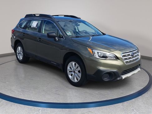 Used 2017 Subaru Outback 2.5i w/ Popular Package #2 image 3