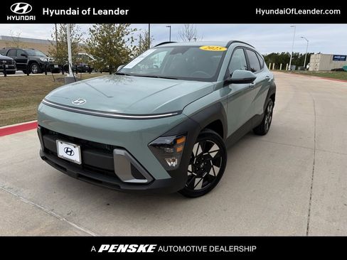 Certified 2025 Hyundai Kona SEL image 1