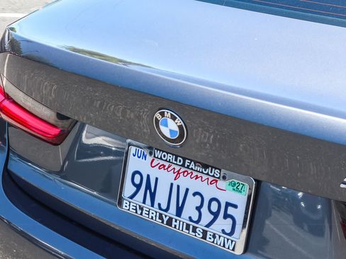 Used 2021 BMW 330e w/ Convenience Package RWD image 9