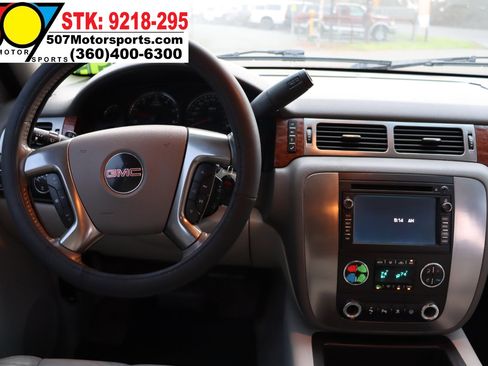 Used 2007 GMC Yukon SLT w/ SLT Preferred Equipment Group image 19