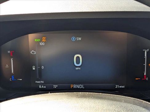 New 2025 Ford Maverick XL image 11