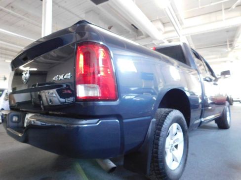 Used 2016 RAM 1500 Express AWD/4WD image 6