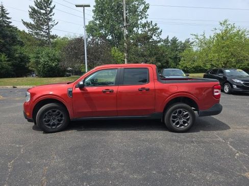 Used 2024 Ford Maverick XLT FWD image 4