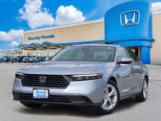 Used 2023 Honda Accord LX video 1