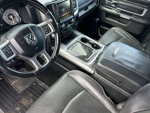 Used 2017 RAM 1500 Limited image 9