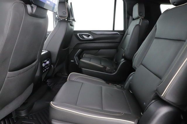 Used 2021 GMC Yukon XL SLT w/ Rear Media and Nav Package AWD/4WD image 30