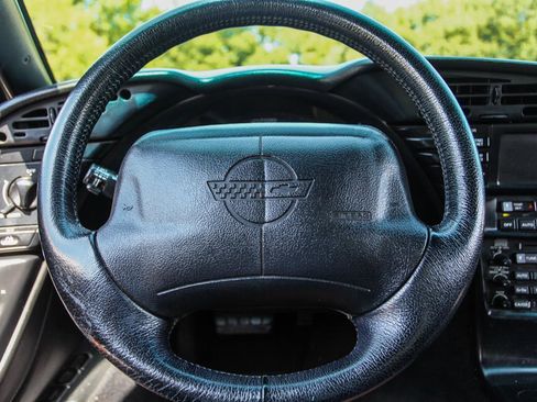Used 1995 Chevrolet Corvette image 8