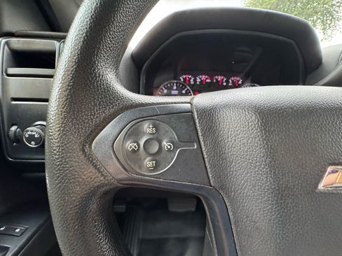 Used 2018 Chevrolet Silverado 2500 W/T RWD image 17