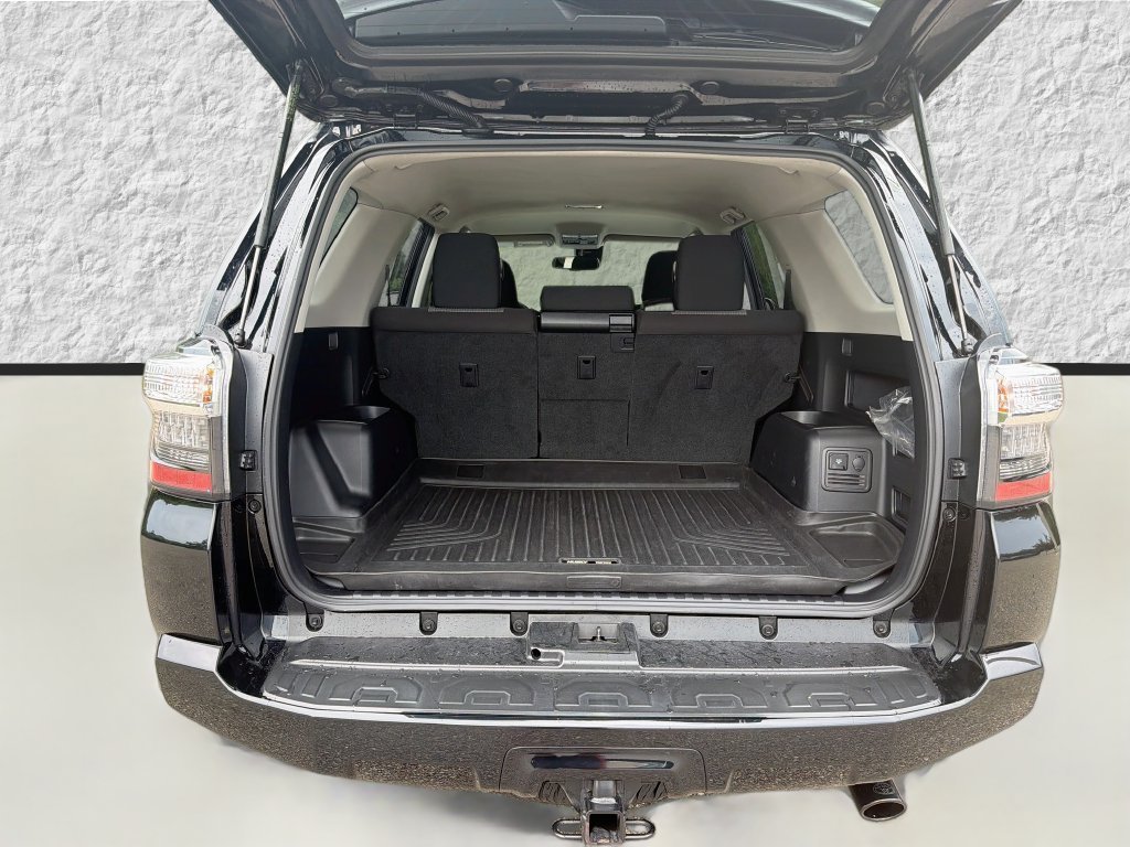 Used 2021 Toyota 4Runner SR5 RWD image 12