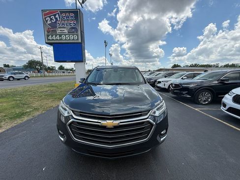 Used 2018 Chevrolet Traverse Premier w/ Driver Confidence II Package FWD image 9