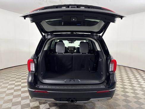 New 2026 Ford Explorer Active w/ Active Comfort Package RWD image 23