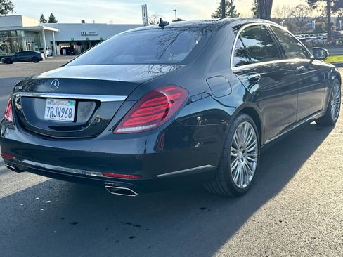 Used 2016 Mercedes-Benz S 550 Sedan image 20