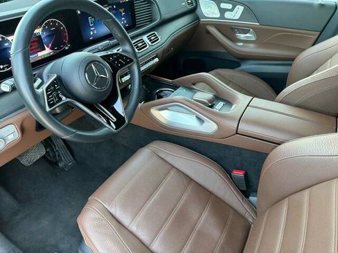 Certified 2024 Mercedes-Benz GLS 450 4MATIC image 11