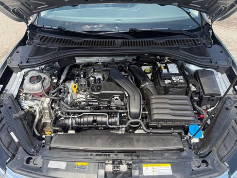 Used 2022 Volkswagen Jetta SE FWD image 12
