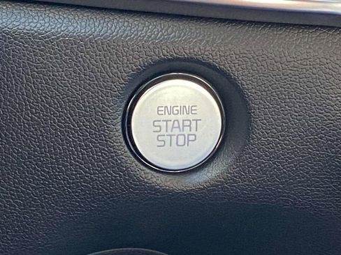 Used 2025 Kia Sorento EX image 25