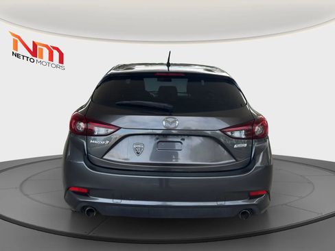 Used 2017 MAZDA MAZDA3 Sport image 4
