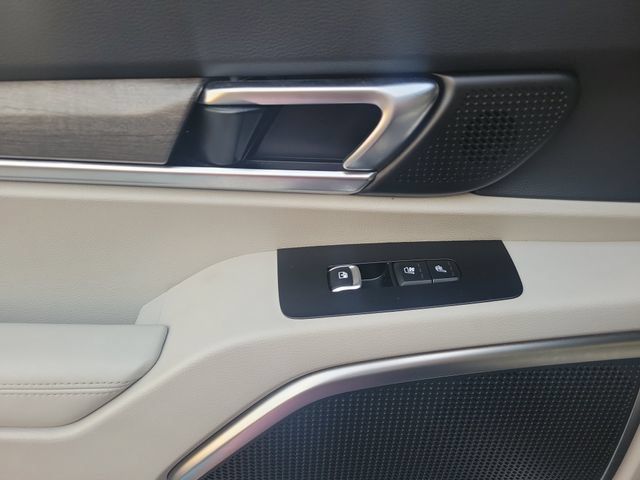 Used 2022 Kia Telluride SX w/ SX Prestige Package AWD/4WD image 19