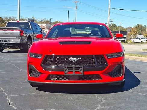 Certified 2024 Ford Mustang GT image 3