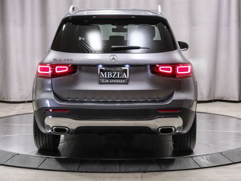 Certified 2023 Mercedes-Benz GLB 250 image 3