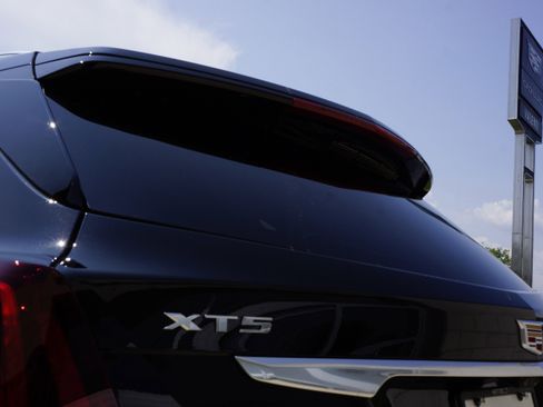 New 2025 Cadillac XT5 Premium Luxury w/ Technology Package image 19