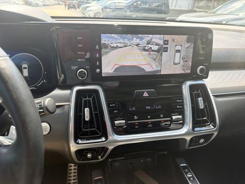 Used 2022 Kia Sorento SX FWD image 6