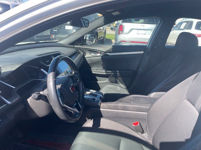 Used 2019 Honda Civic Sport image 7
