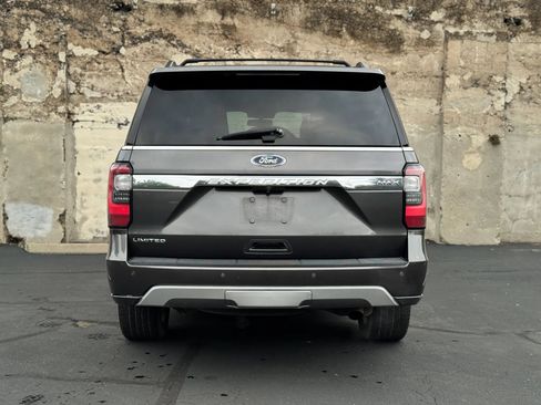 Used 2019 Ford Expedition Max Limited w/ Texas Edition Package RWD image 5