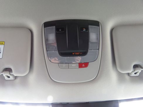 Used 2023 Kia Sportage EX FWD image 26