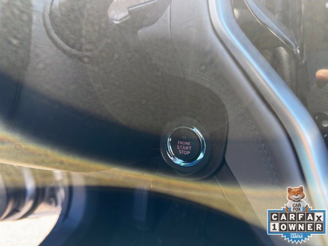 Used 2025 Subaru Outback Limited AWD/4WD image 18