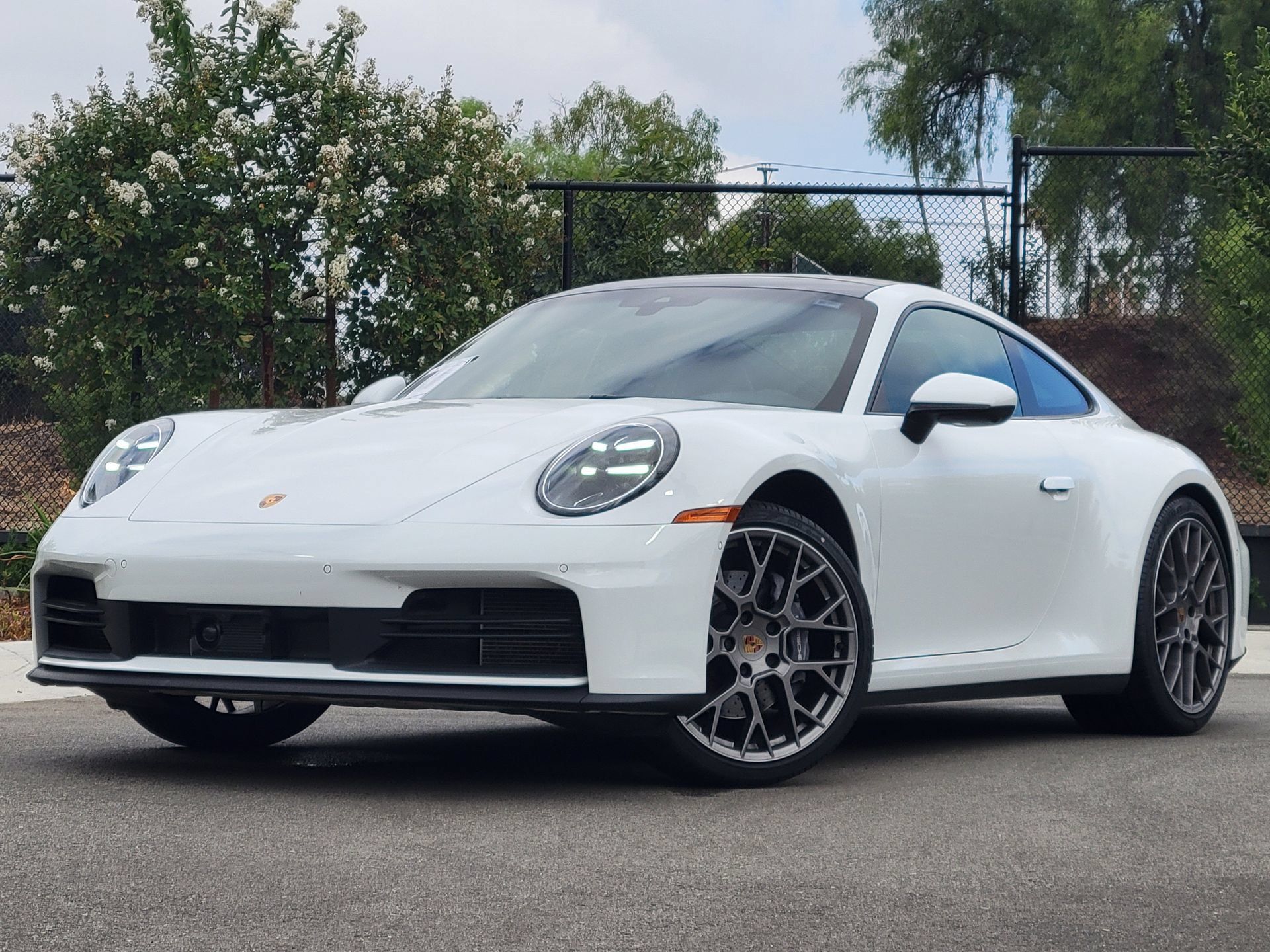 Certified 2025 Porsche 911 Carrera RWD image 1