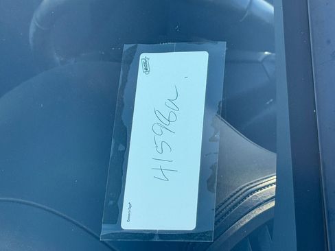 Used 2018 Toyota C-HR XLE image 12