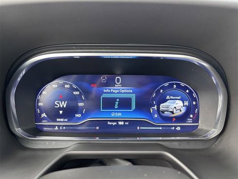 Certified 2024 Chevrolet Tahoe High Country w/ Premium Package image 21