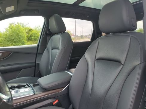 Used 2020 Audi Q7 3.0T AWD/4WD image 5