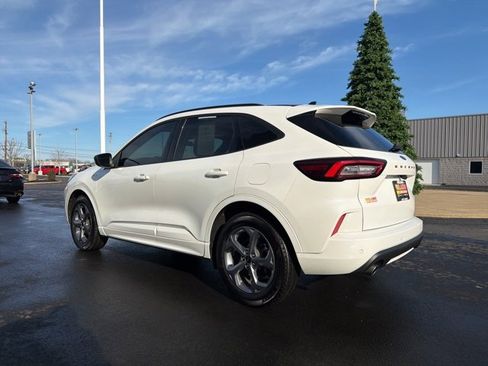 Used 2024 Ford Escape ST-Line w/ Tech Pack #1 image 5